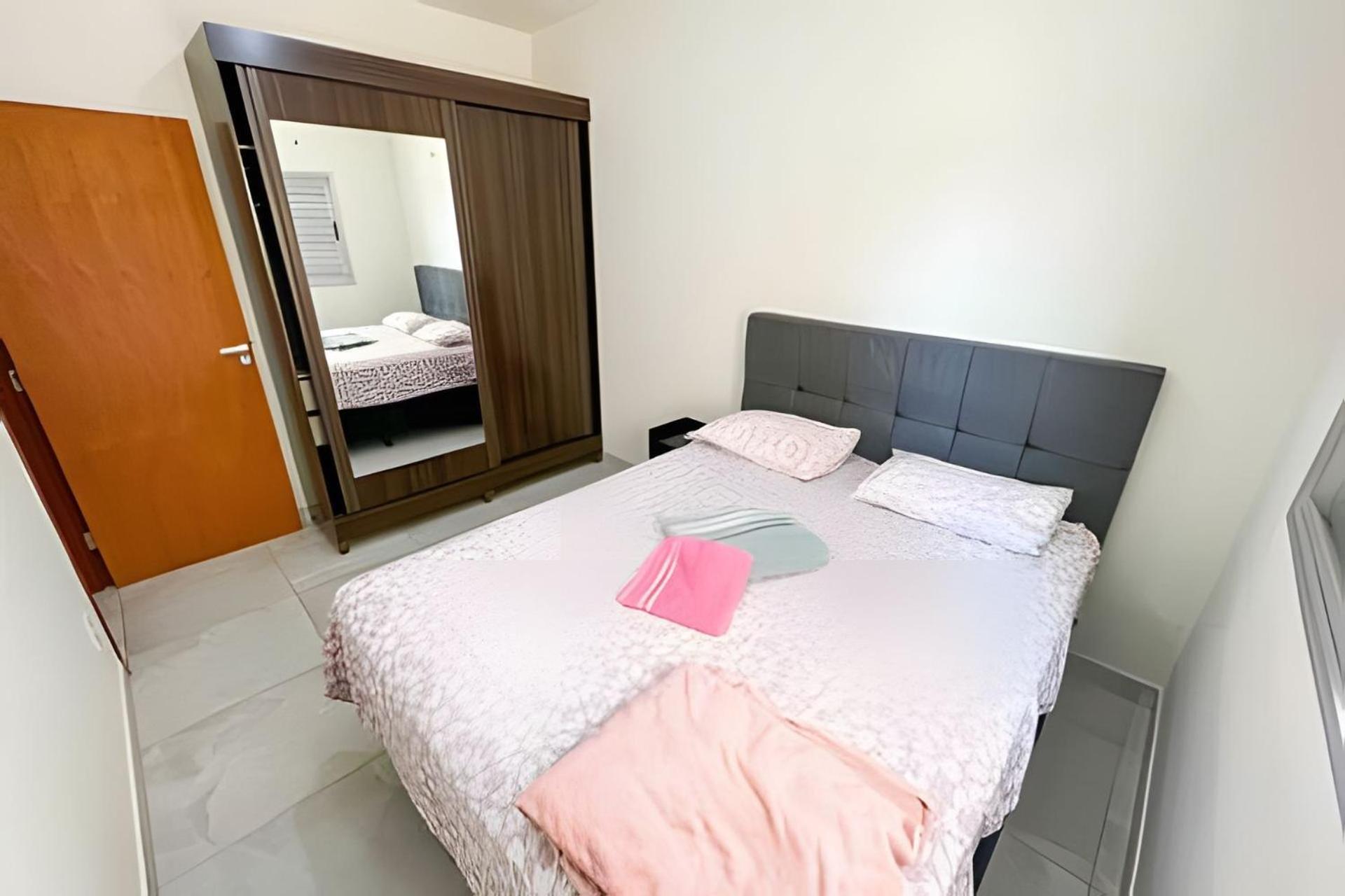 103 - Apartamento Completo Para Ate 5 Hospedes Patos de Minas Eksteriør bilde